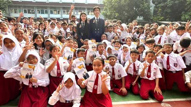 Search image article