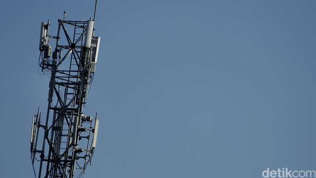 Komdigi Lelang Pita 2,6 GHz, Internet Indonesia Bakal Makin Ngebut?