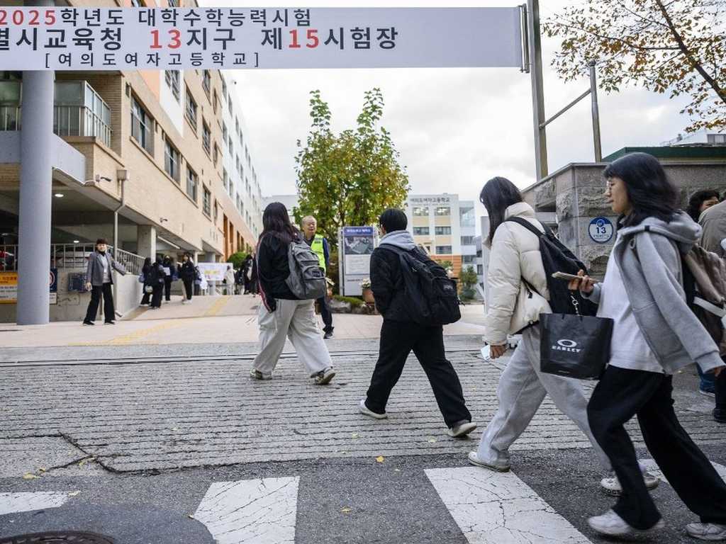 Ujian Suneung: Korea Selatan Hentikan Penerbangan, Pasar Saham Ditunda Demi Masa Depan Siswa