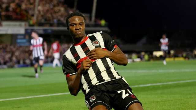 Tyrell Warren Jadi Mimpi Buruk MU di Carabao Cup, Sahabat Rashford!