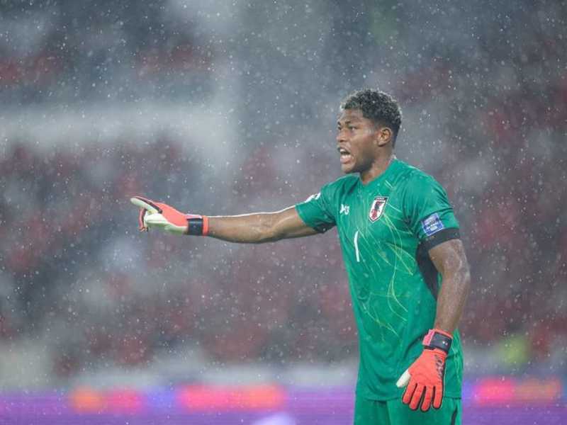 Kontrak Maignan di Ujung Tanduk, AC Milan Bidik Kiper Timnas Jepang Zion Suzuki!