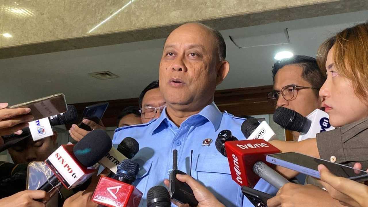 Search image article