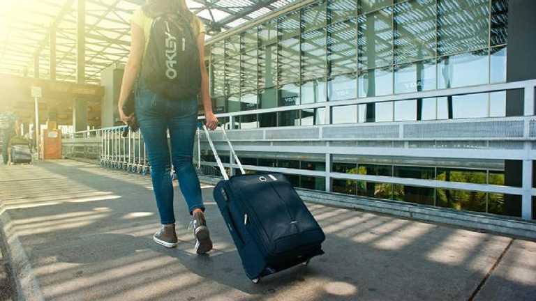 Introvert Bisa Liburan? Ini 5 Tips Agar Tetap Tenang