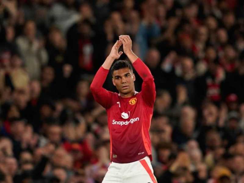 Casemiro Tolak Tawaran Arab Saudi, Bertahan di MU Kejar Piala Dunia 2026