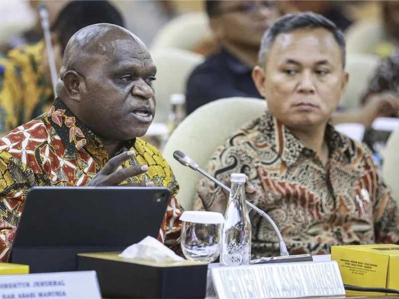 Menham Natalius Pigai: Penyediaan ruang unjuk rasa di DPR perkuat demokrasi