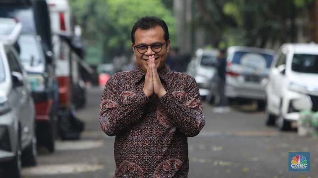 Komdigi Panggil Tiktok, Meta, X Bahas Moderasi Konten & Kantor di RI