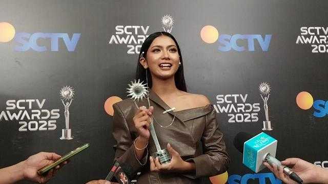 Flavio Zaviera Borong 2 Piala SCTV Awards 2025: Akui Tak Menyangka