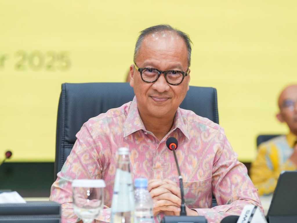 Search image article