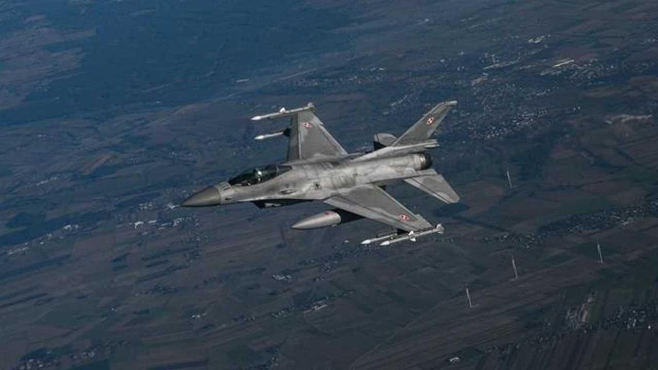 Rusia Ungkap Rencana Ukraina-Inggris Bajak Jet MiG-31 Berpeluru Kinzhal