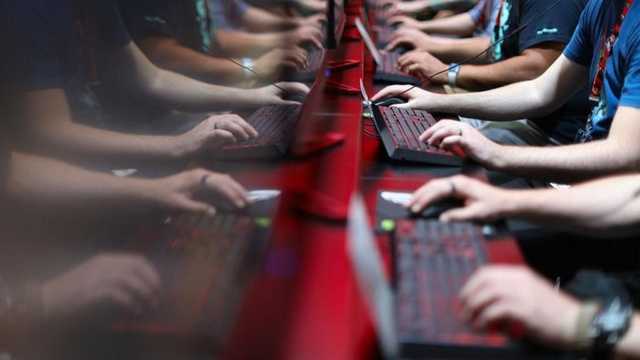 Korea Utara Kejutkan Dunia: Warnet Gaming Canggih Hadir, Tanpa Internet Global