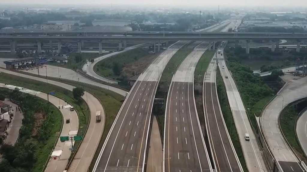 Bakrie (BNBR) Akuisisi Tol Cimanggis-Cibitung Rp3,6 T, Didanai Pinjaman Rp5,1 T