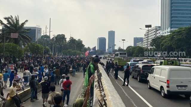 CSIS: Krisis Legitimasi Fiskal Ancam Pemerintahan Prabowo, Picu Demonstrasi