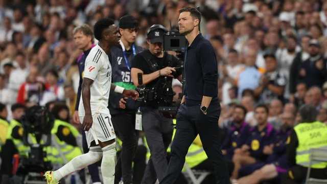 Drama El Clasico: Vinicius Ancam Tinggalkan Real Madrid, Alonso Beri Respons Keras