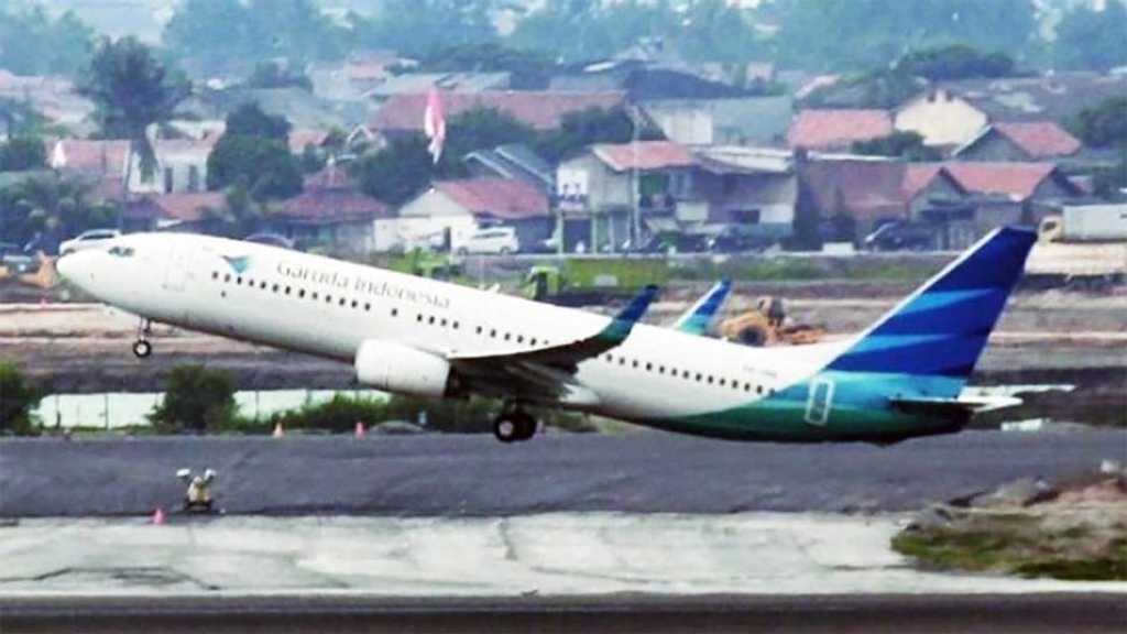 Garuda Indonesia bantah jual beli slot time yang disorot DPR