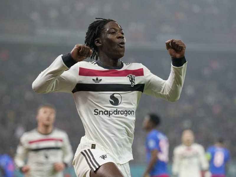 Manchester City minati gelandang muda Manchester United, Kobbie Mainoo