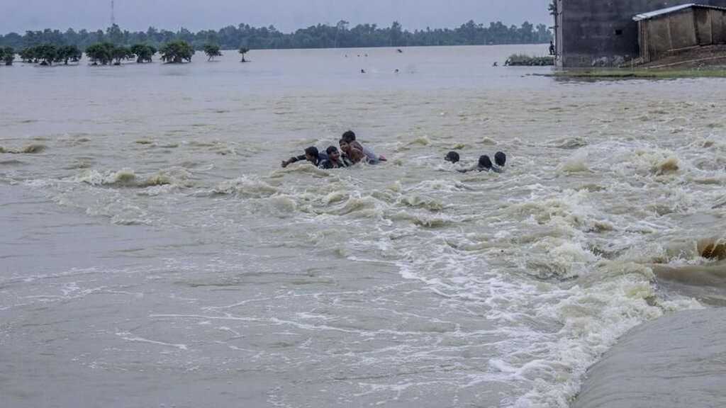 Banjir dan Longsor Terjang Nepal-India, Puluhan Orang Tewas
