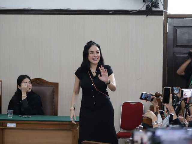Nikita Mirzani Divonis 4 Tahun Penjara, Lebih Ringan dari Tuntutan Jaksa