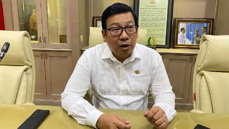 Search image article