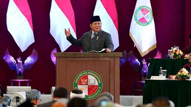 Prabowo: Ekonomi Stagnan, Lapangan Kerja Terhambat Akibat Pemimpin Ribut
