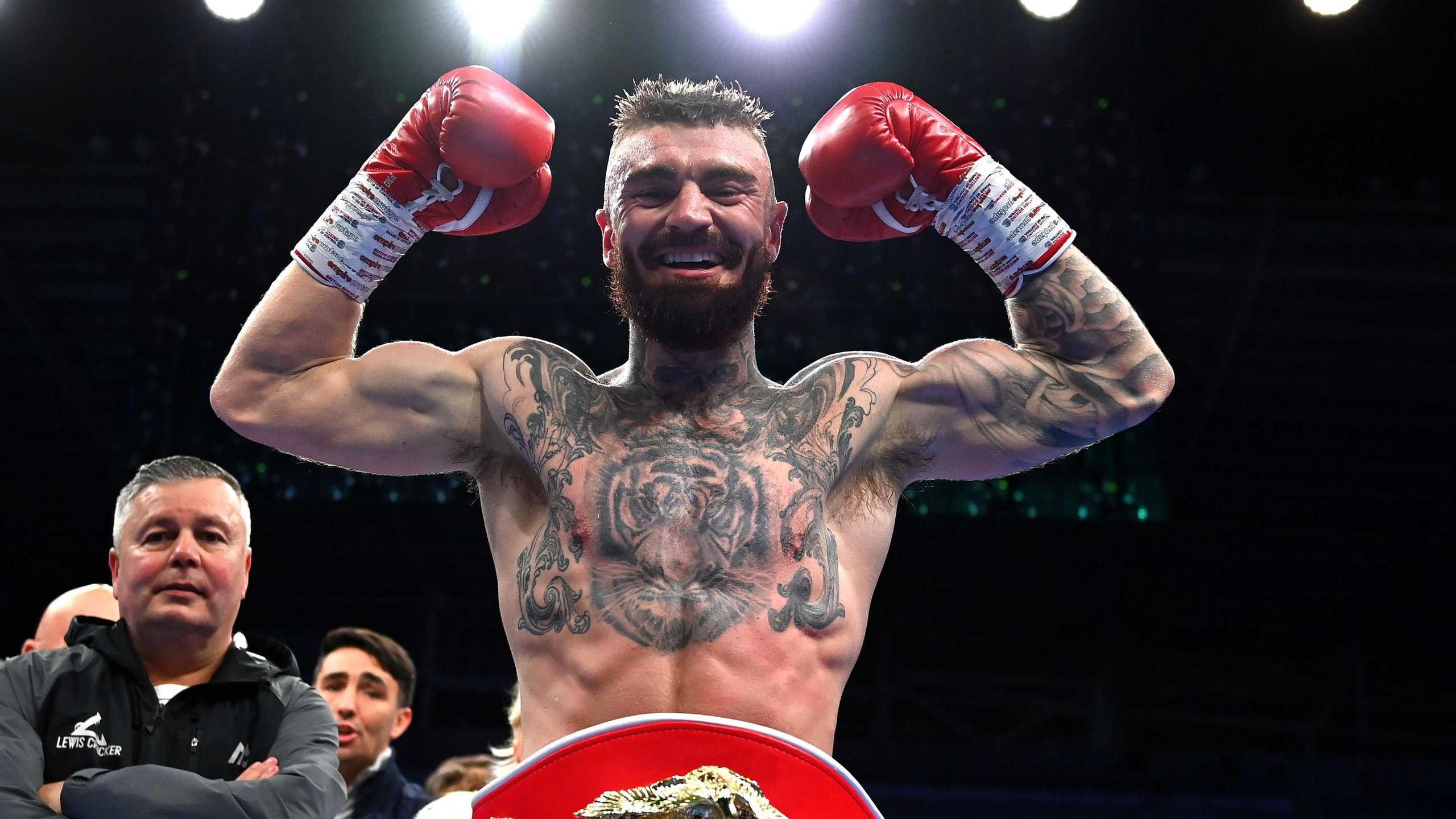Lewis Crocker juara dunia IBF welterweight usai kalahkan Donovan via split decision