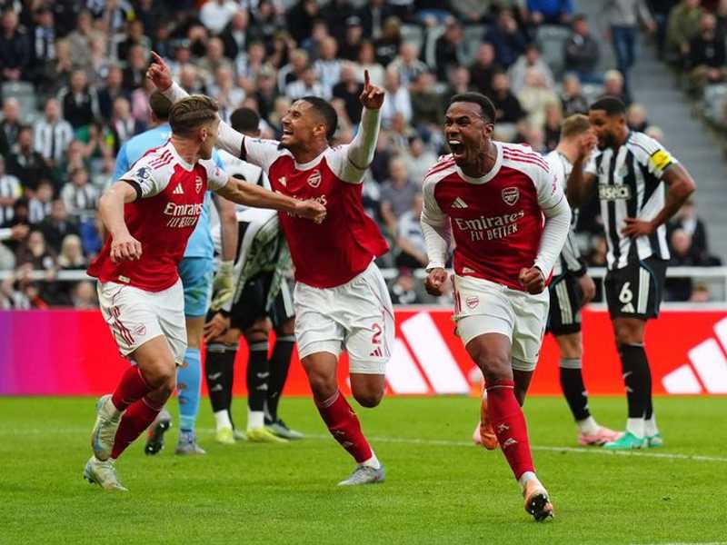 Arsenal comeback dramatis di Newcastle, tegaskan status calon juara EPL