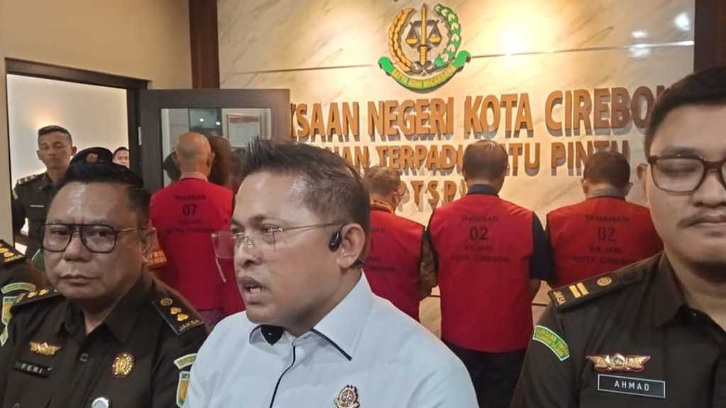 Search image article