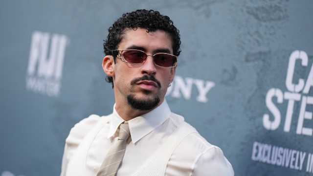 Bad Bunny diumumkan sebagai penampil Super Bowl Halftime 2026