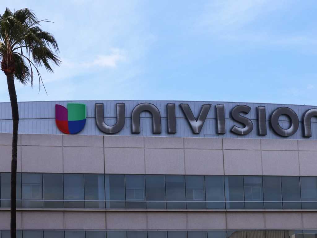 YouTube TV `hentikan siaran Univision` setelah gagal kesepakatan kontrak