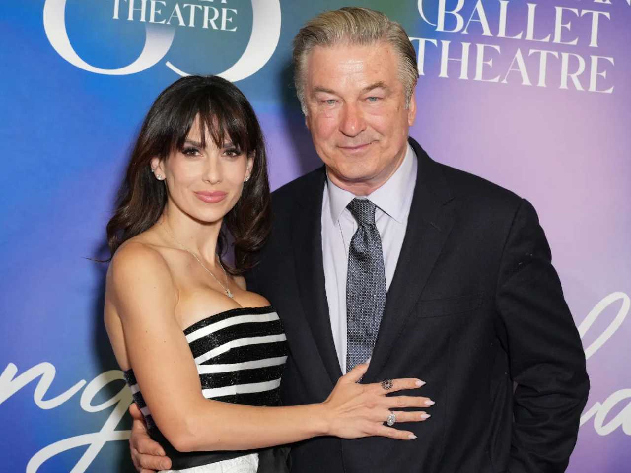 Alec Baldwin kunjungi latihan istrinya di 'Dancing With the Stars'