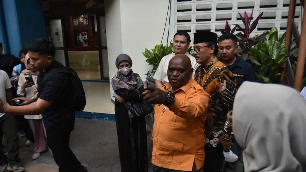 Menteri HAM Natalius Pigai Pastikan Kebebasan Akademik Unisba Terjaga, Libatkan Presiden Prabowo