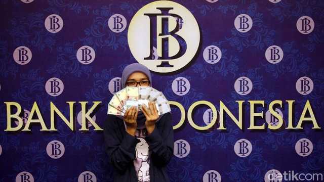 Nilai Tukar Rupiah: BI Pastikan Kondisi Terkendali Meski Sempat Rp 16.700