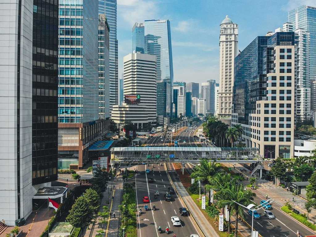 Ekonomi Indonesia Q3-2025: Angka BPS Dipertanyakan Ekonom