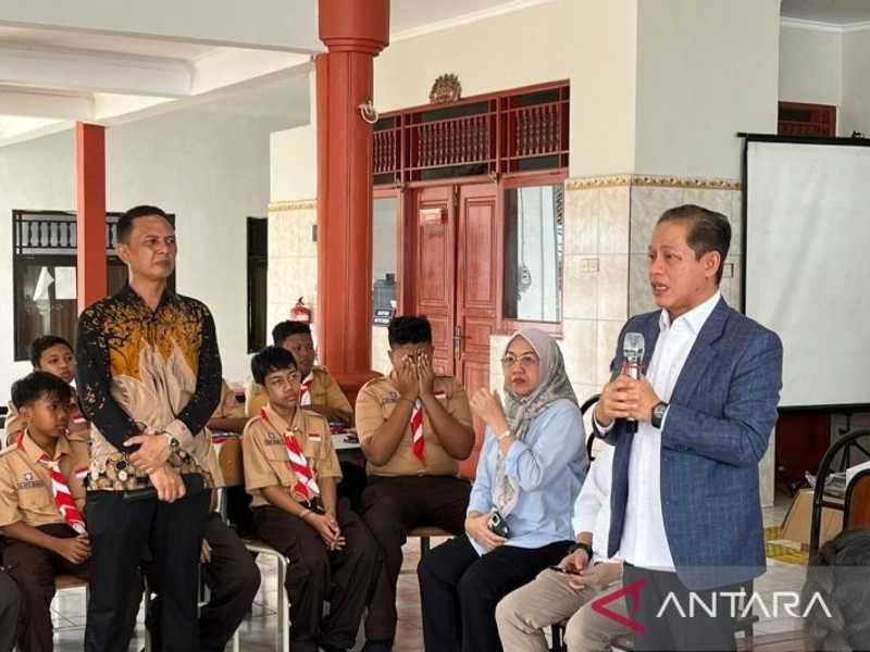 Search image article