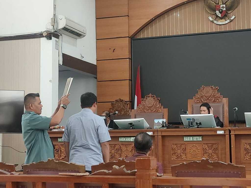 Search image article