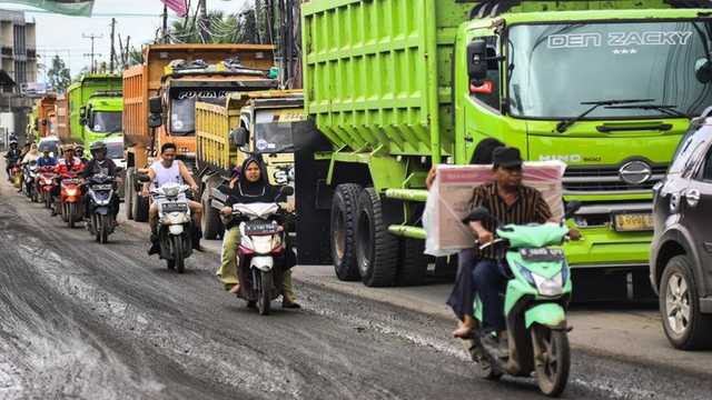 Menperin: Truk Tambang Impor Masih di Bawah Standar Emisi Euro 4