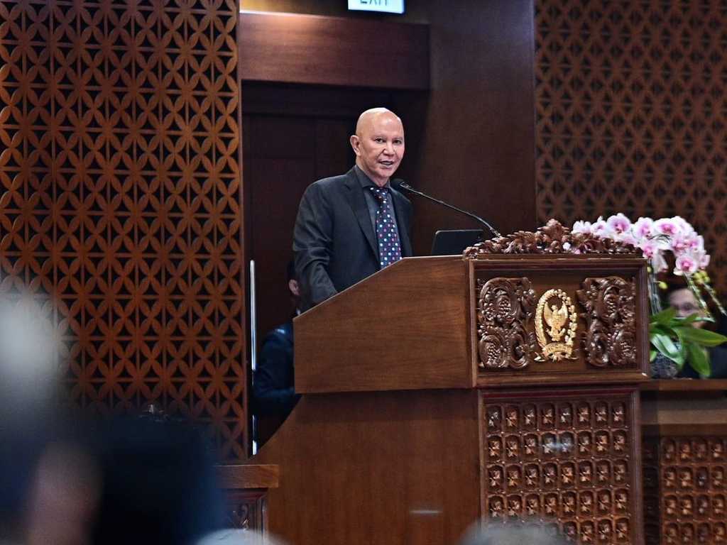 Search image article