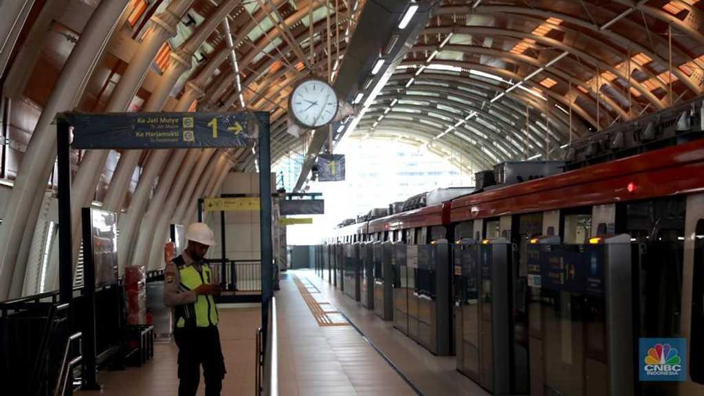 LRT Jabodebek Kembali Lumpuh, Seluruh Lintas Layanan Terhenti Total