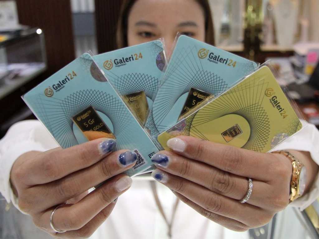 Rekor! Harga Emas di Pegadaian Meroket, Antam Tembus Rp2,1 Juta