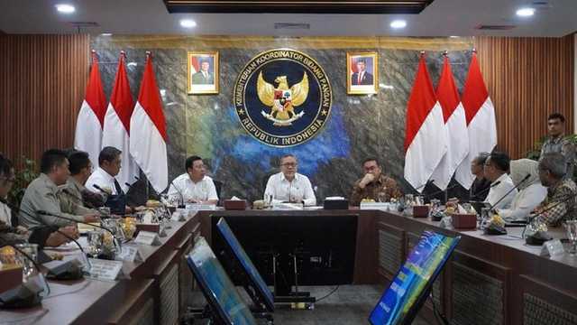 Zulhas Perketat Pengawasan Gula Rafinasi, Isu Bocor ke Pasar Konsumen Ancam Harga Pangan