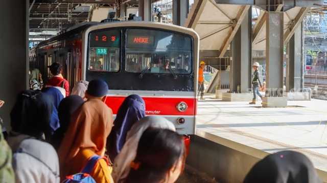 KAI Commuter Siapkan Rekayasa Jadwal Imbas Demo DPR Hari Ini
