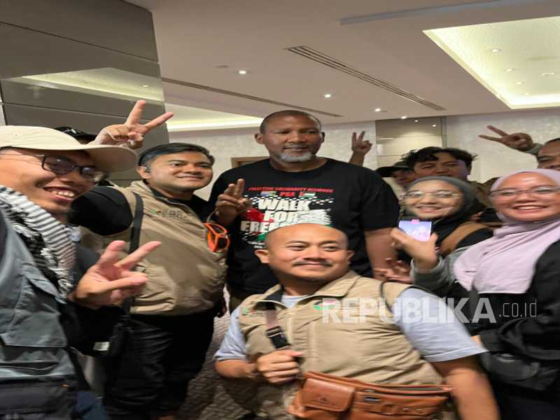 Cucu Nelson Mandela Desak Diaspora Palestina Bersatu, Teruskan Perlawanan di Sosmed!