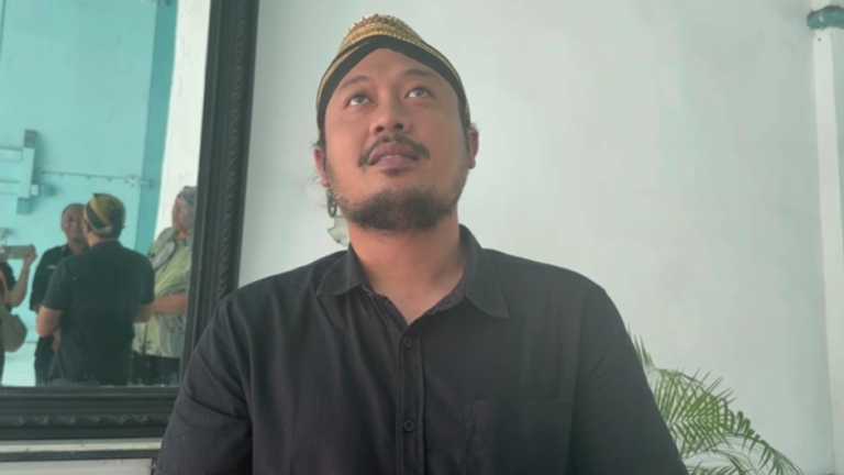 Search image article