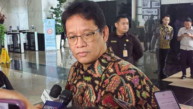 KDM Bantah Dana Pemda Jabar di Deposito, Menkeu: Giro Lebih Rugi