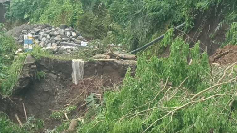 Tulungagung Dilanda Longsor, Akses Antardesa Terputus Total