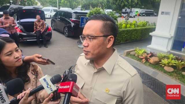 Prabowo memanggil Menkeu Purbaya dan Dirut Pertamina Simon