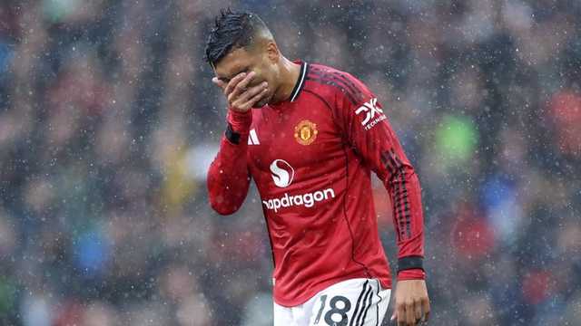 Casemiro cetak gol lalu diusir wasit di laga Man United vs Chelsea