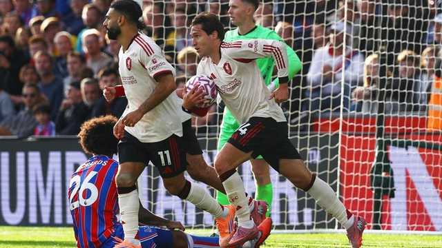 Liverpool Terancam Tersingkir, Crystal Palace Jadi Momok di Carabao Cup