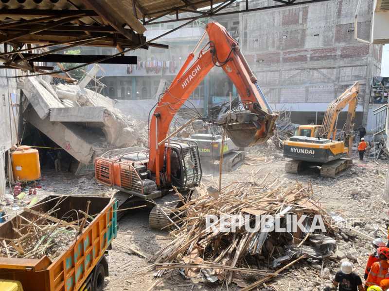 Polisi: Kegagalan Konstruksi Runtuhkan Ponpes Al Khoziny, 50 Santri Tewas
