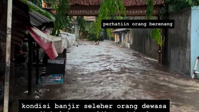 Banjir Jakarta: Tanggul Kali Krukut Jebol, Air Capai Leher Dewasa di Petogogan