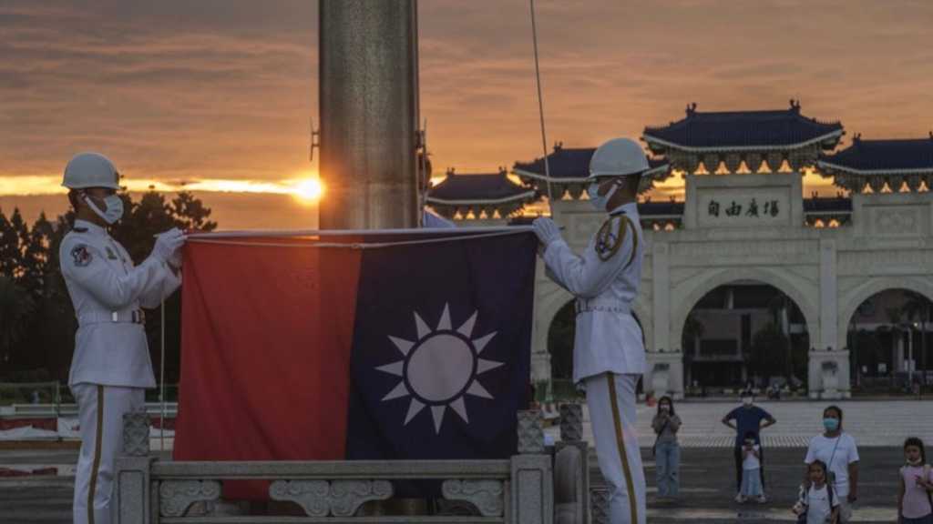Trump tolak bantuan militer Taiwan demi kesepakatan dagang China